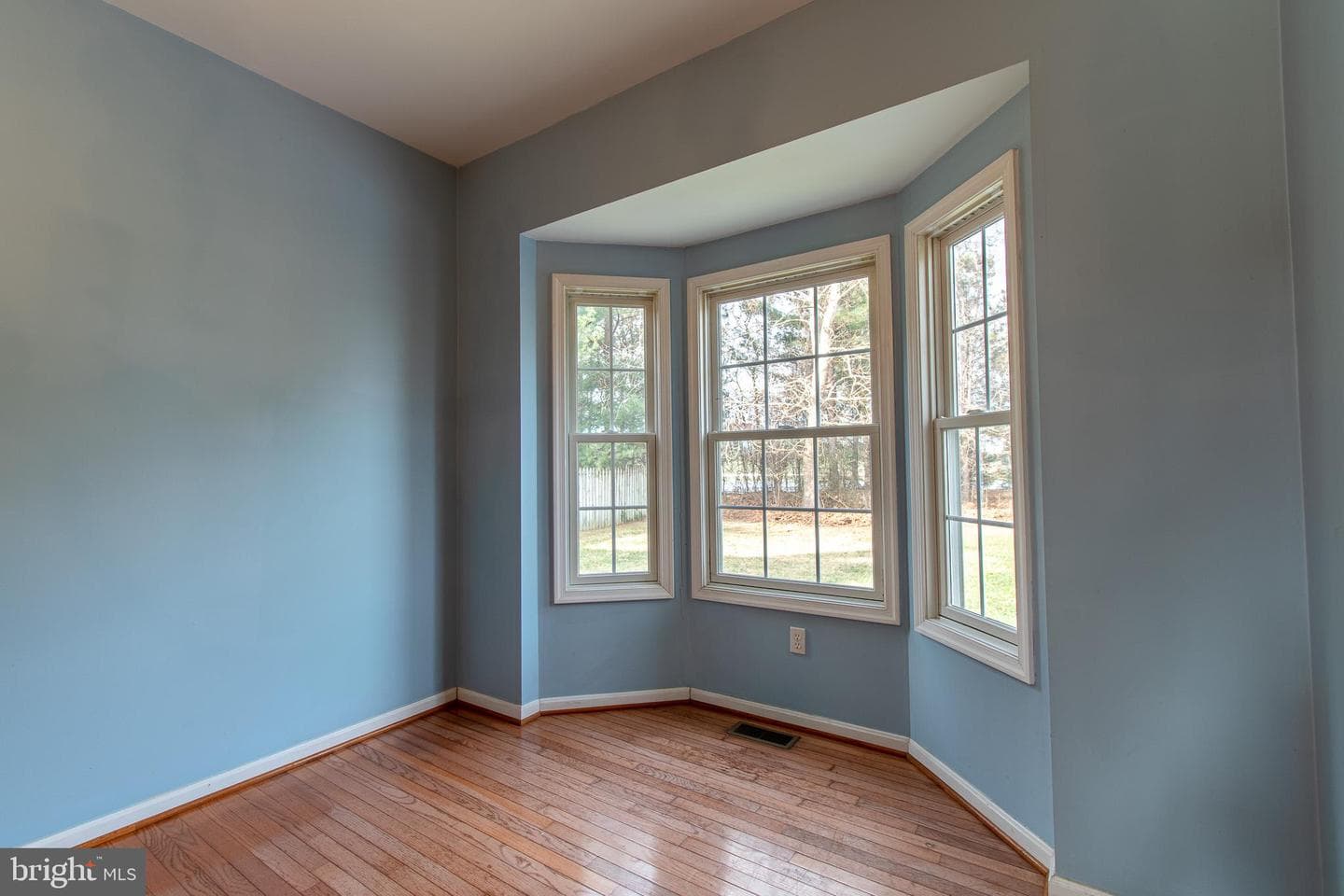 8800 Roundhouse Circle photo 11