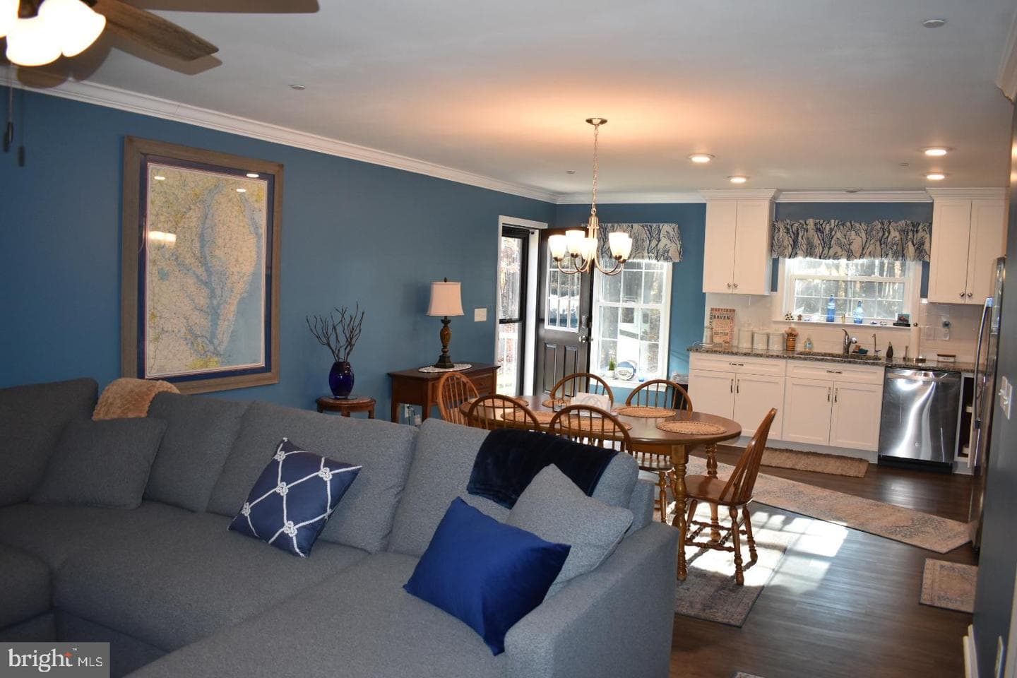 5744 Johns Way photo 9