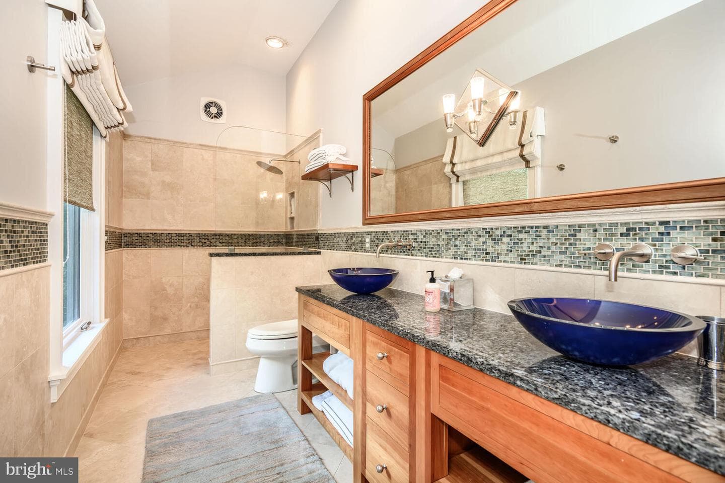 7508 Cooper Point Road photo 108