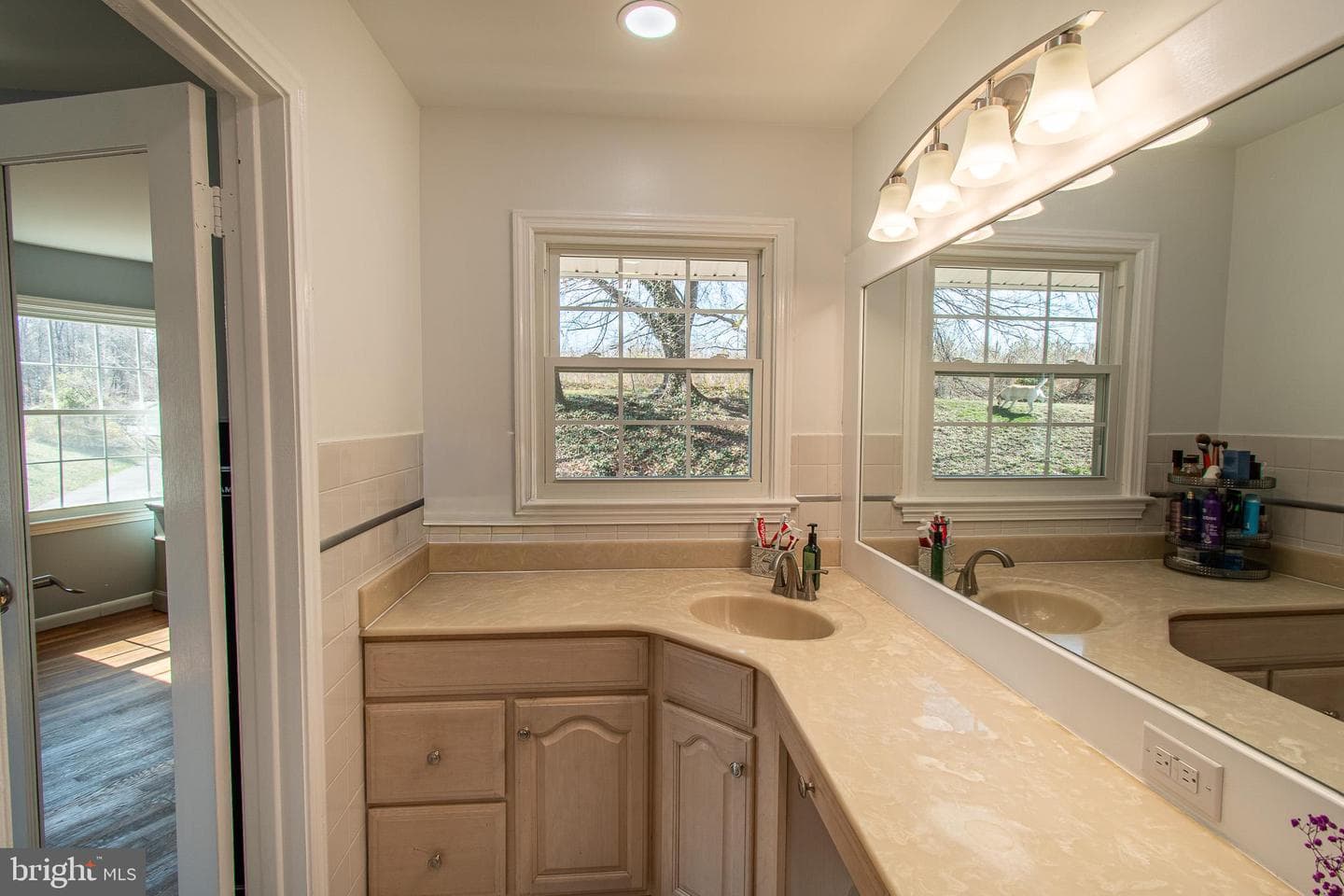 7364 Ocean Gateway photo 21