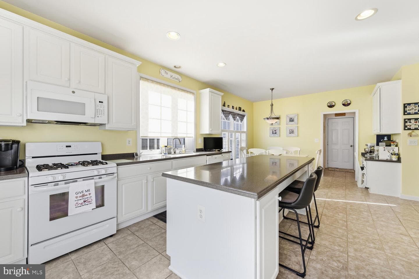 7344 Casey Avenue photo 17