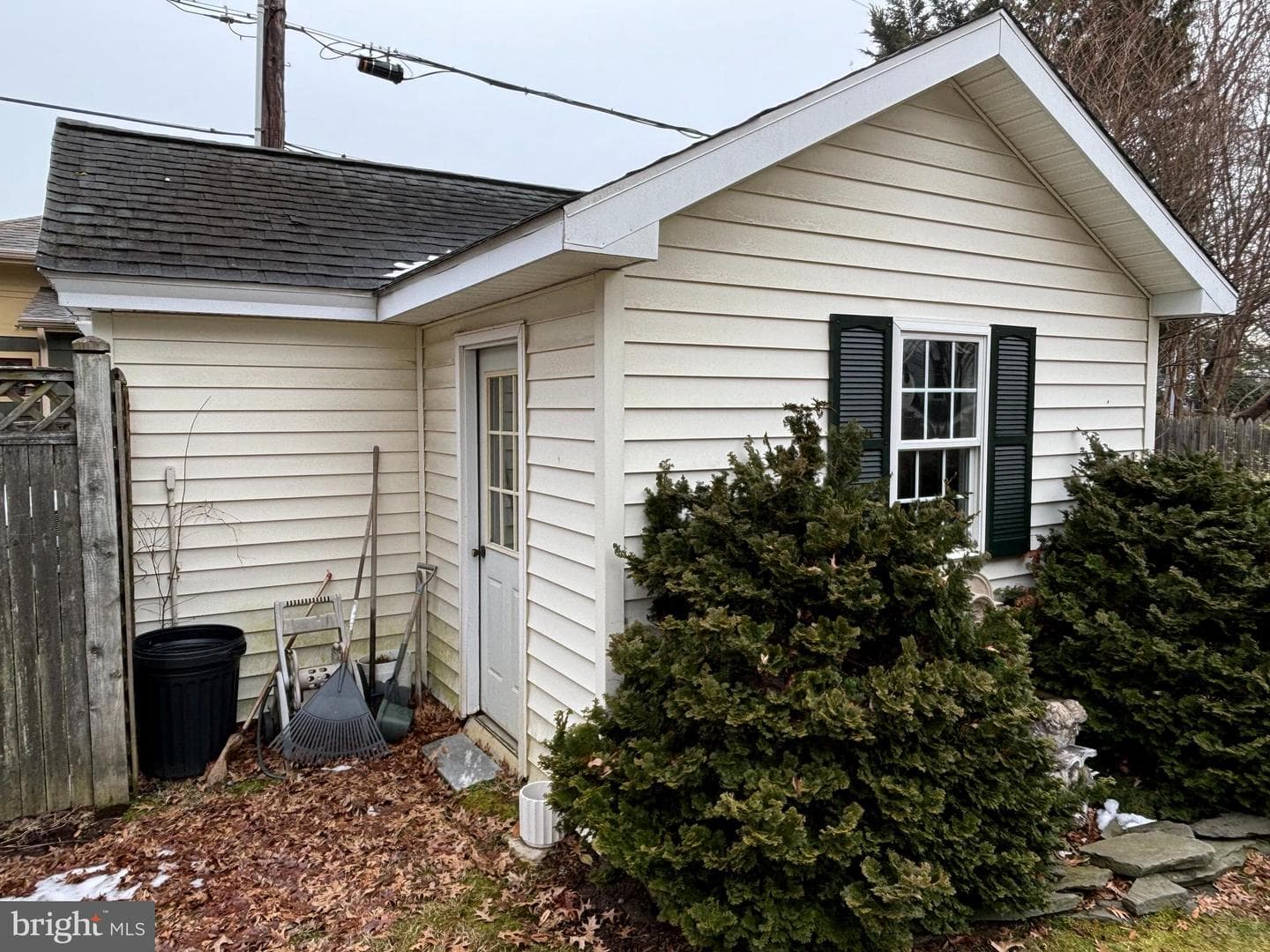 221 S Harrison Street photo 41