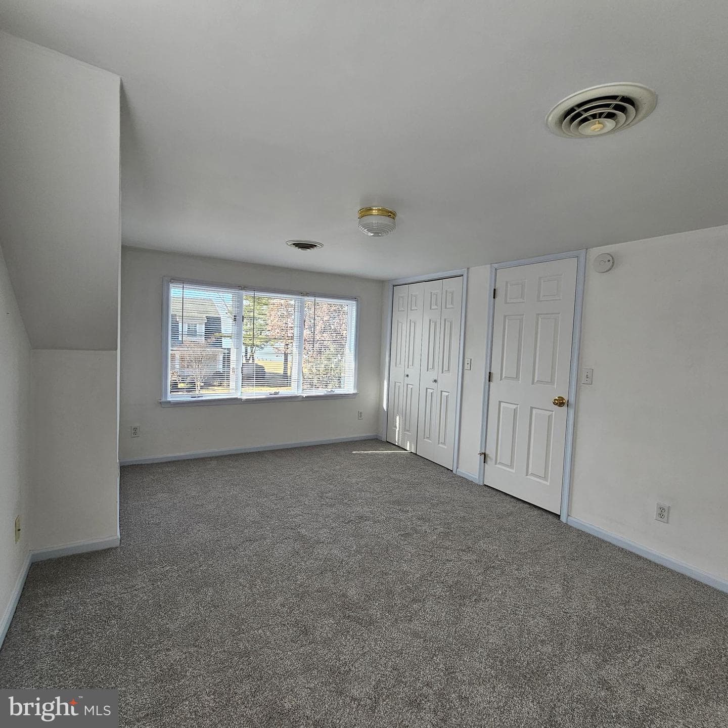 807 S Morris Street photo 33