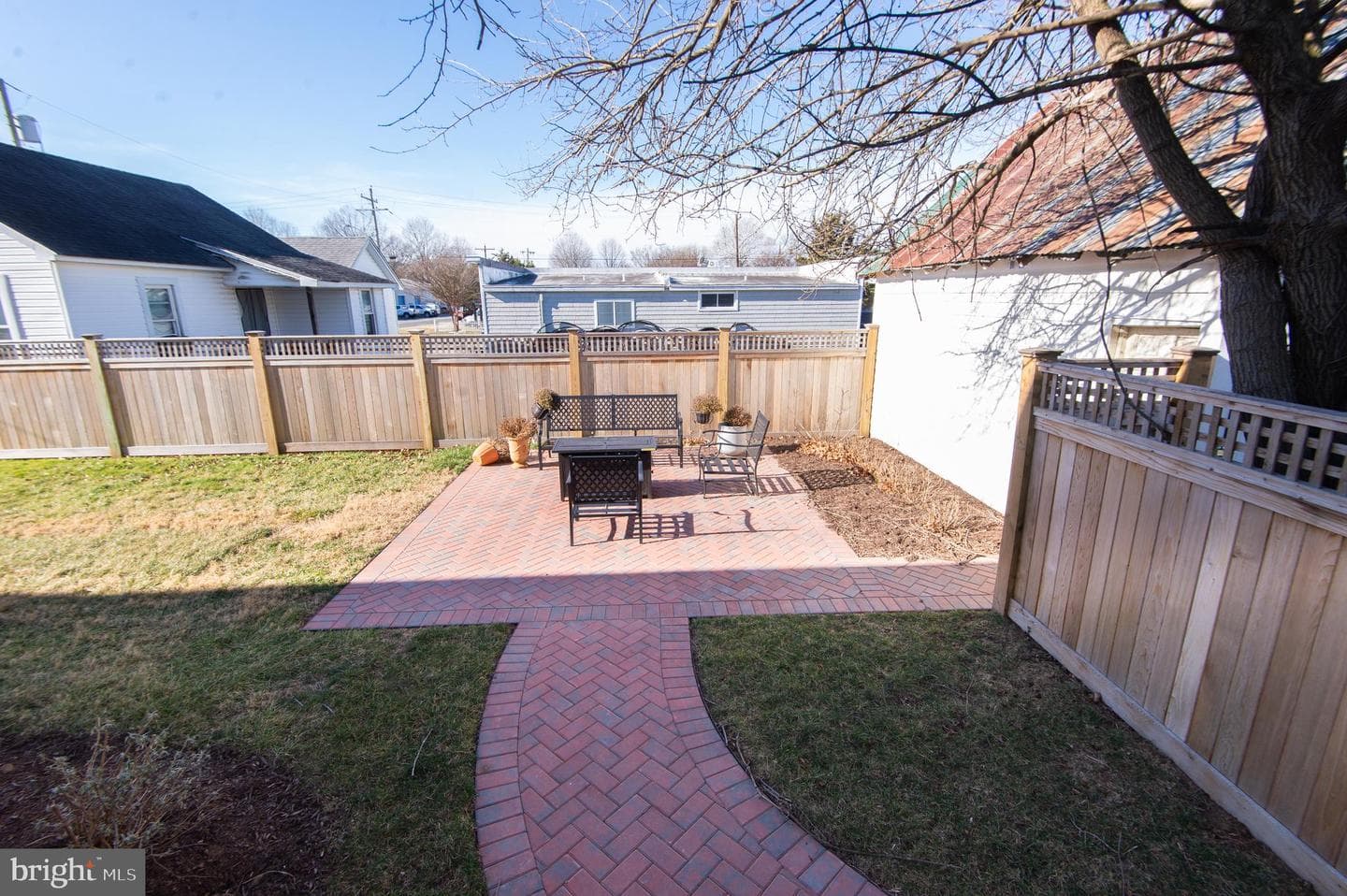 533 South Street photo 42