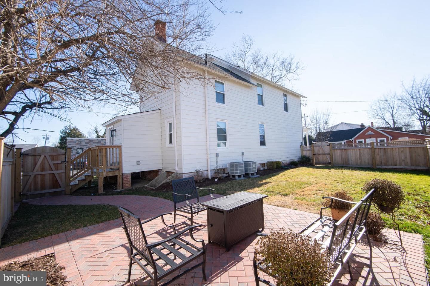 533 South Street photo 45