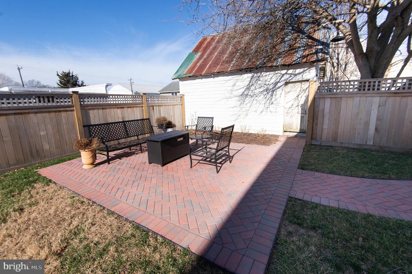 533 South Street photo 47