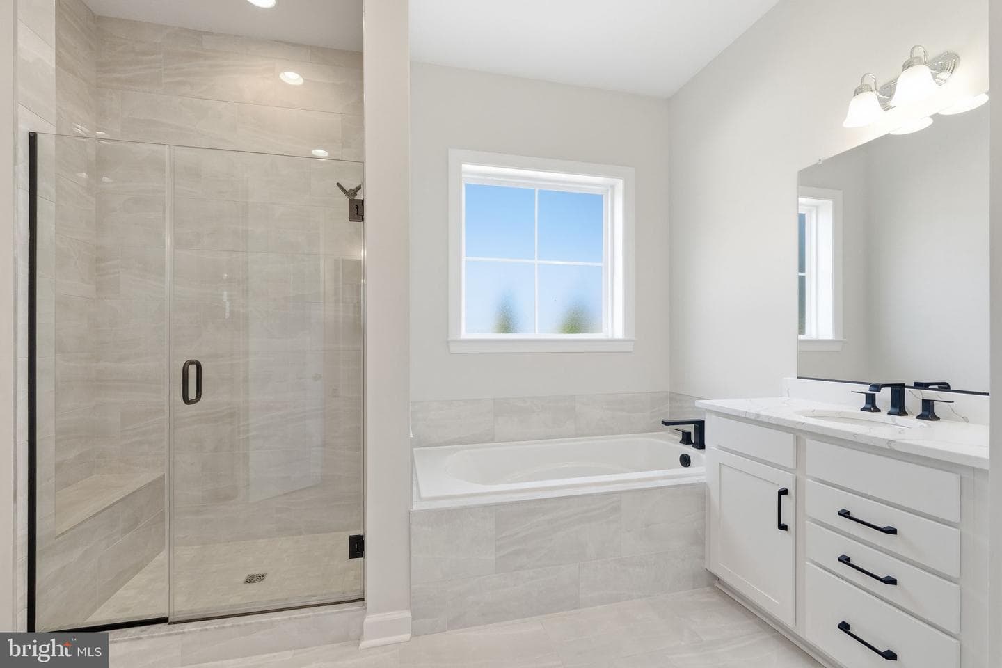 1003 Champlain Court photo 14