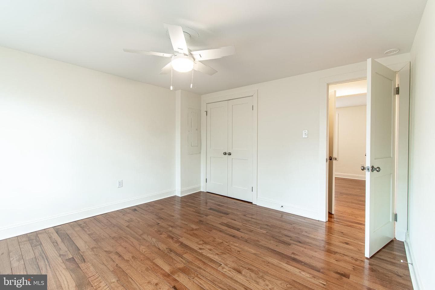 101 Brooks Lane photo 21