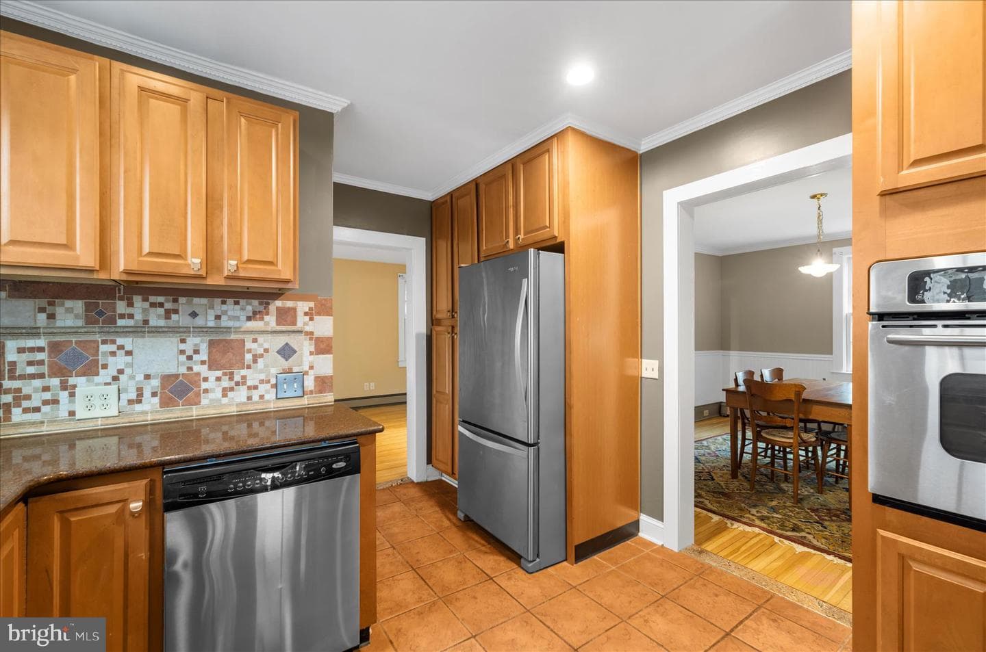 315 Dutchmans Lane photo 30