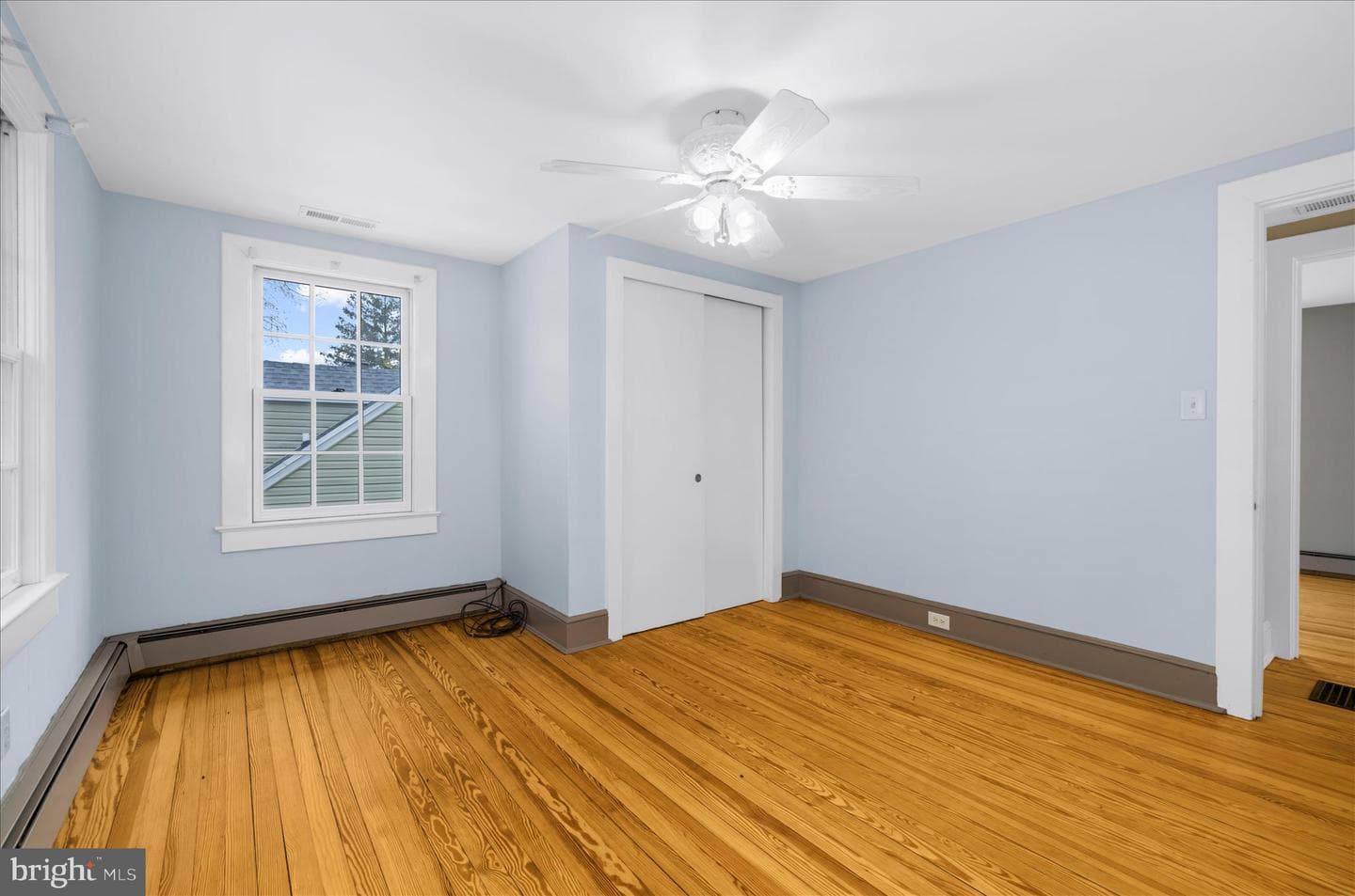 315 Dutchmans Lane photo 39