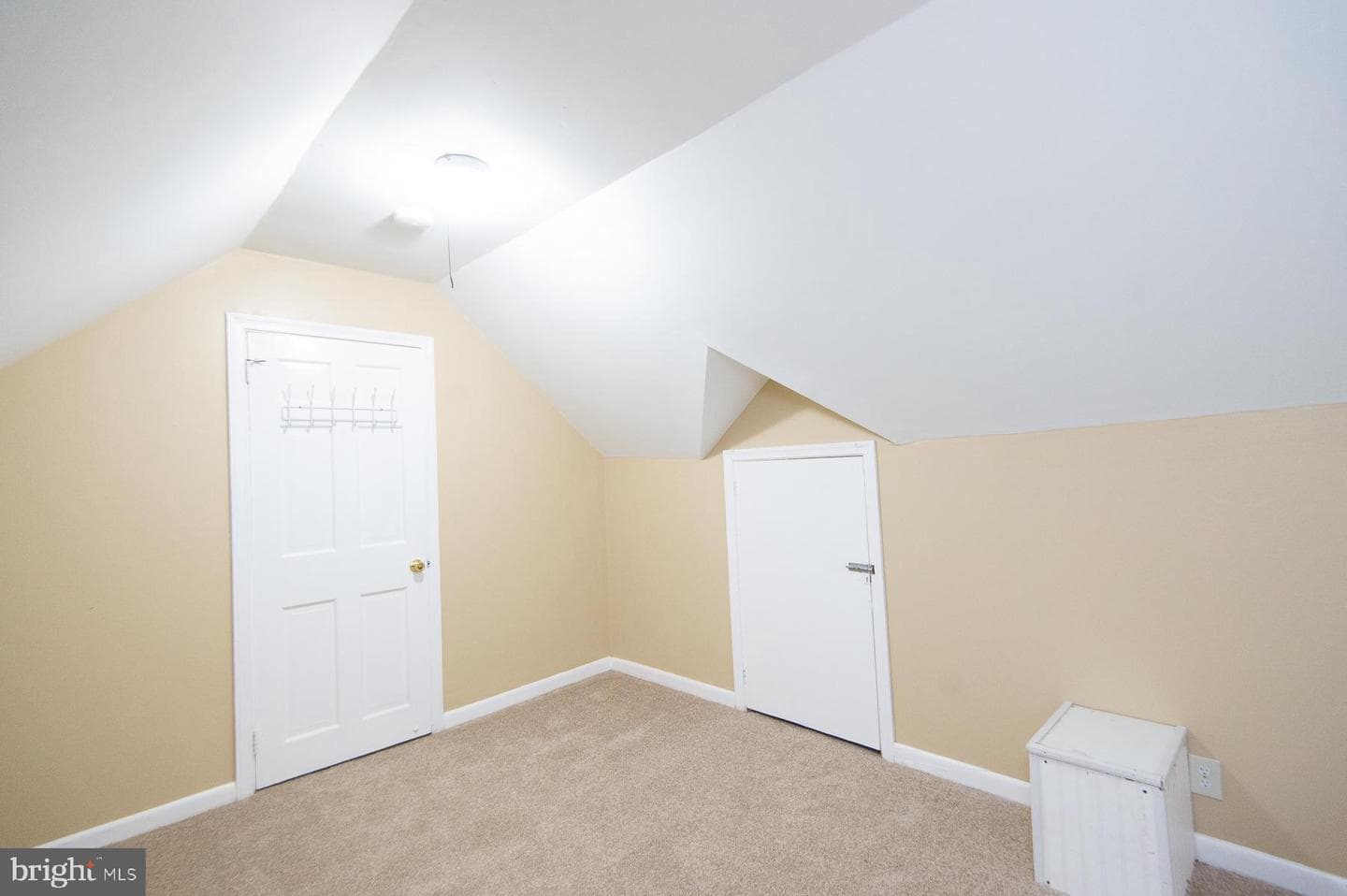 9 Wrightson Avenue photo 39