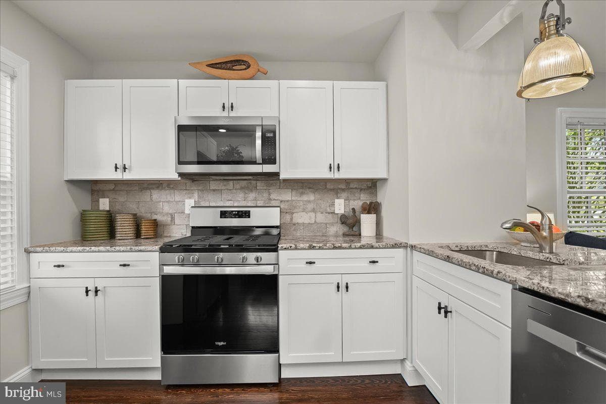 140 S Washington Street photo 15