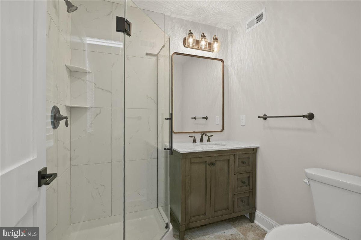 140 S Washington Street photo 63