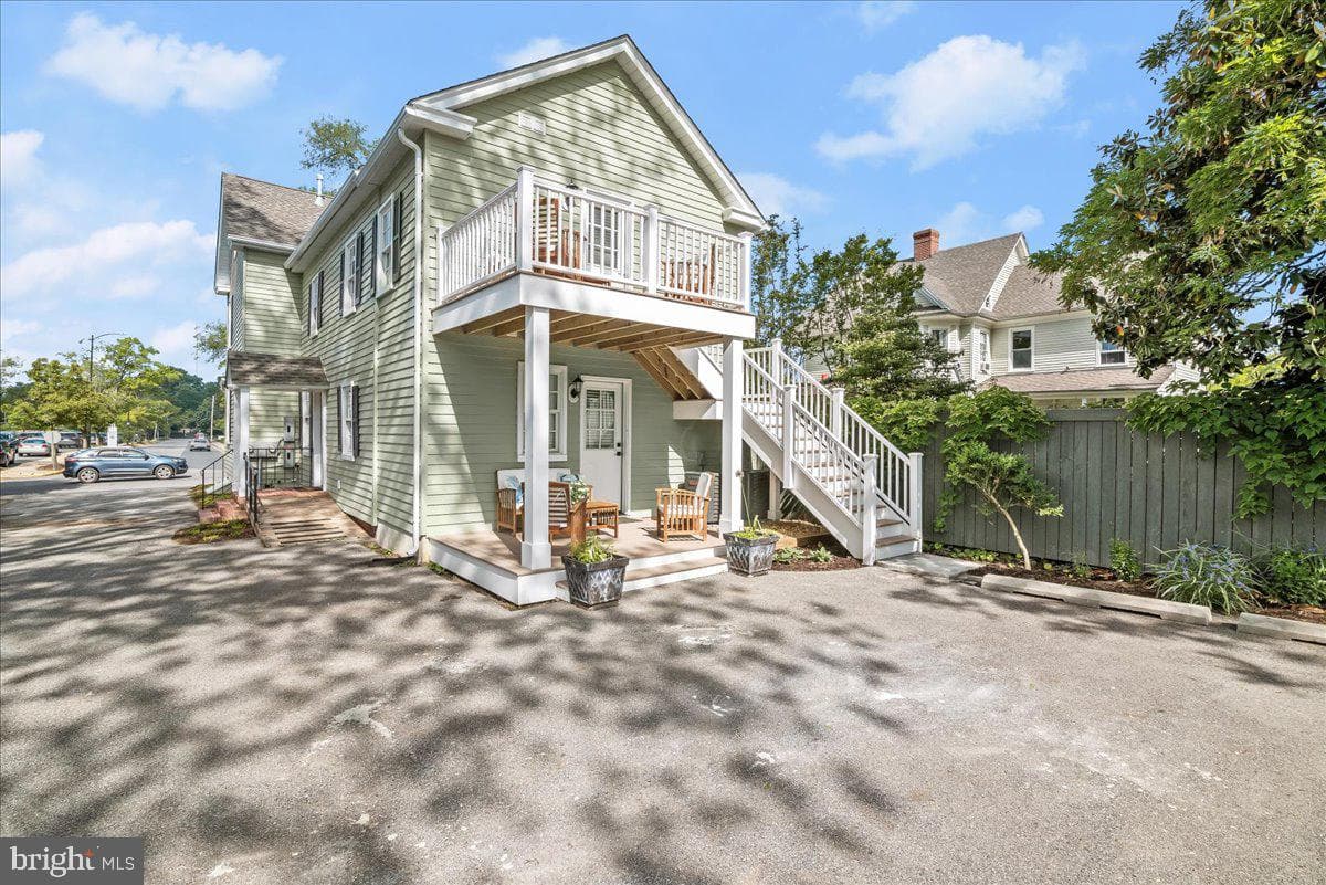140 S Washington Street photo 64