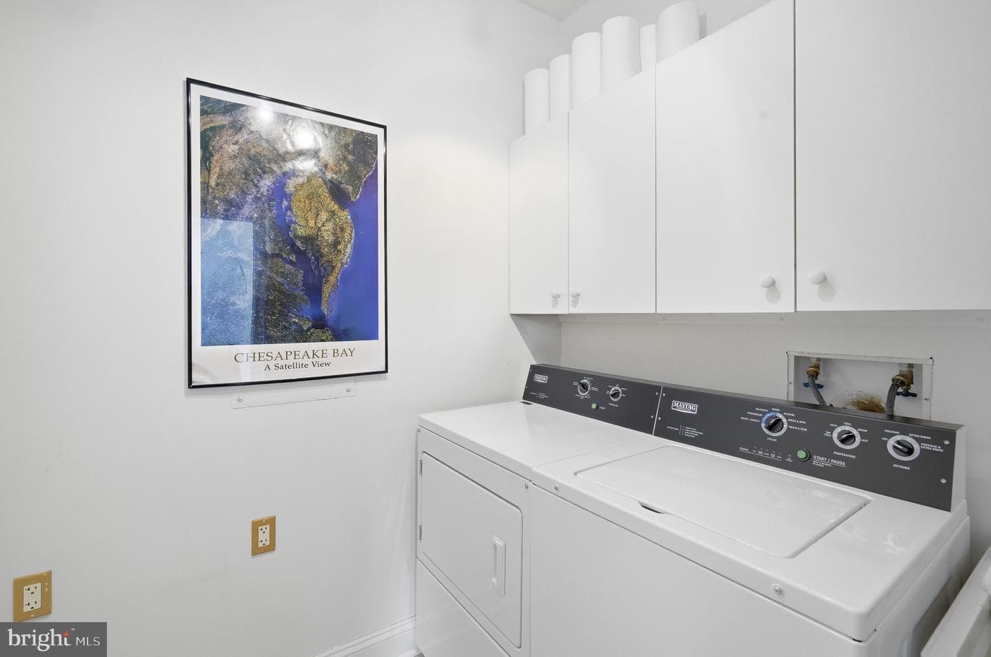 222 Chestnut photo 44