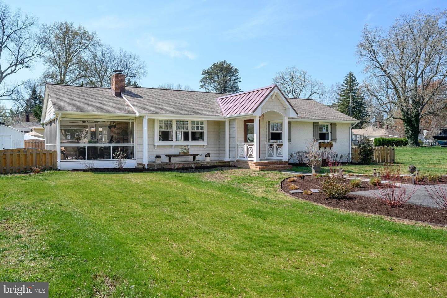 28567 Holden Road photo 9
