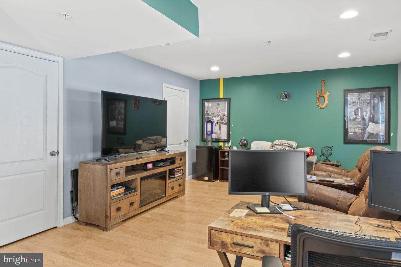 29273 Superior Circle photo 16