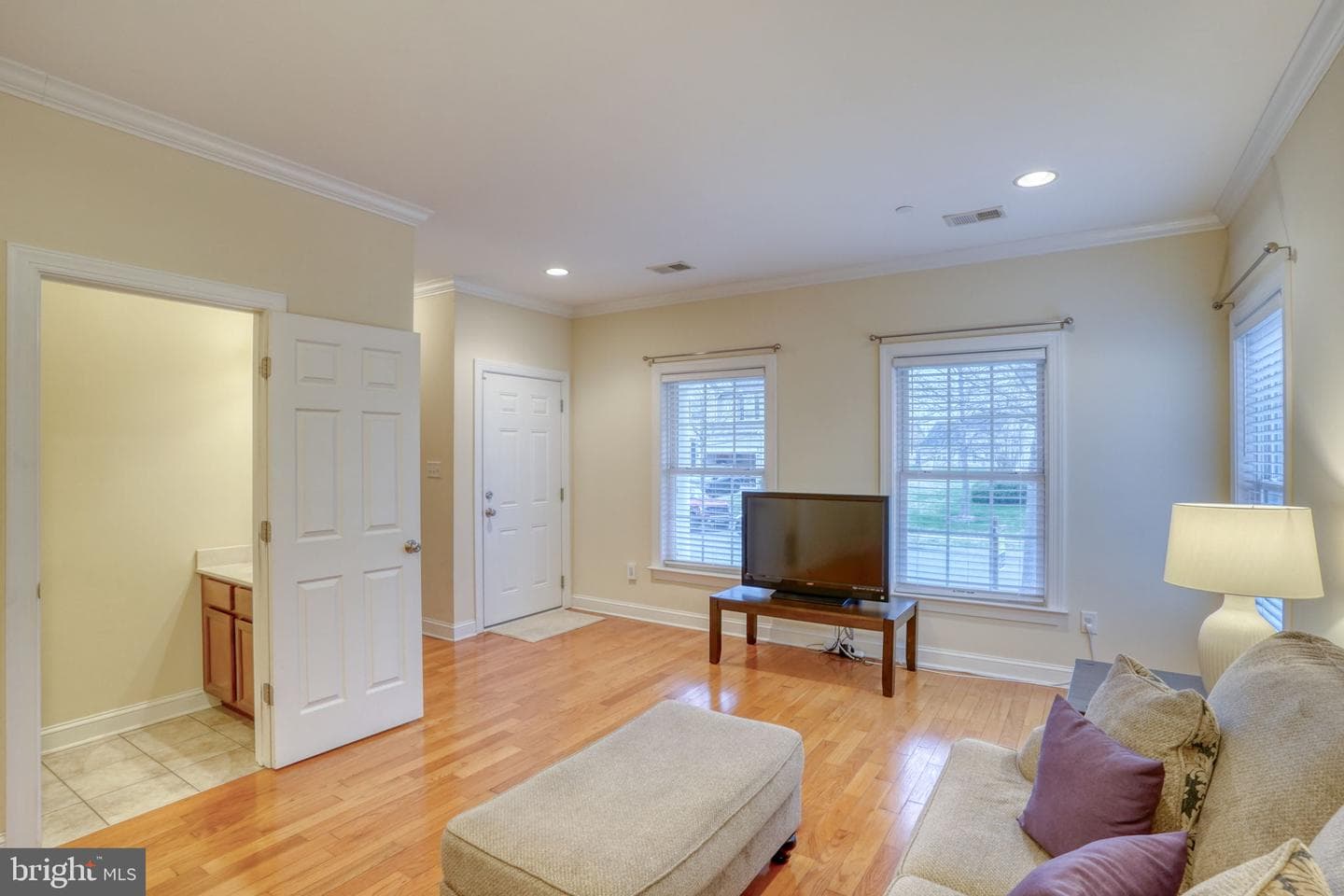 29809 Captain Adamouski Street #15a photo 30