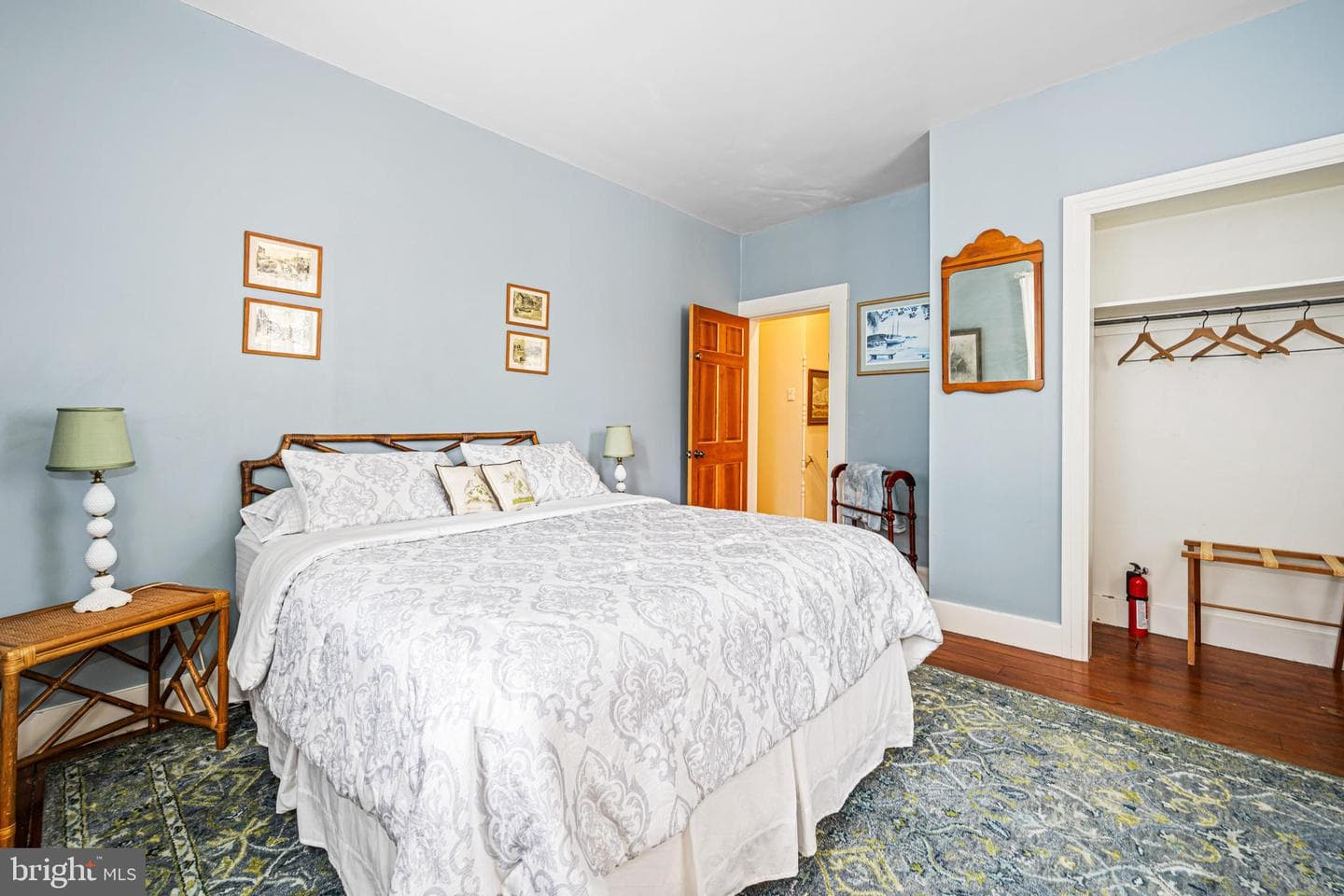 110 N Morris Street photo 39
