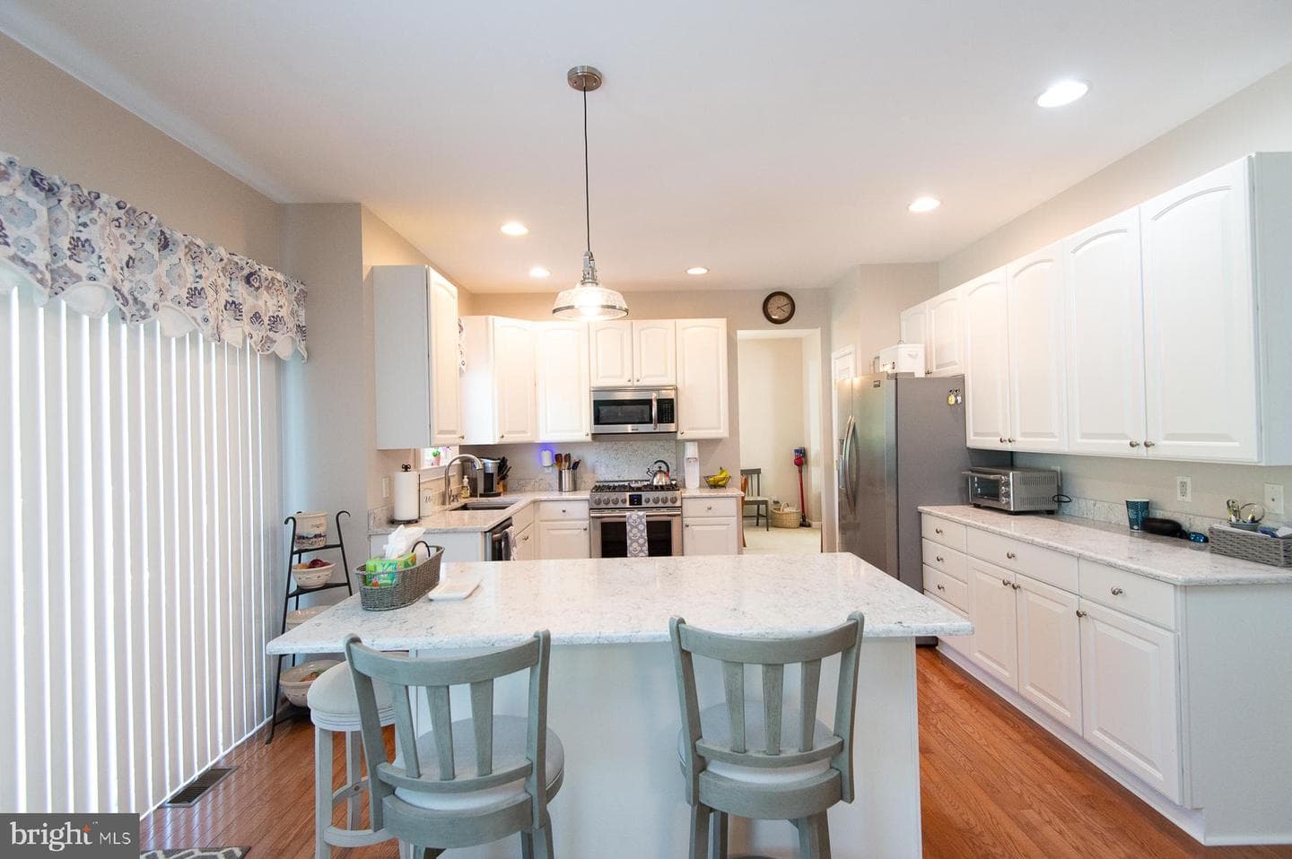 8711 Mulberry Drive photo 7
