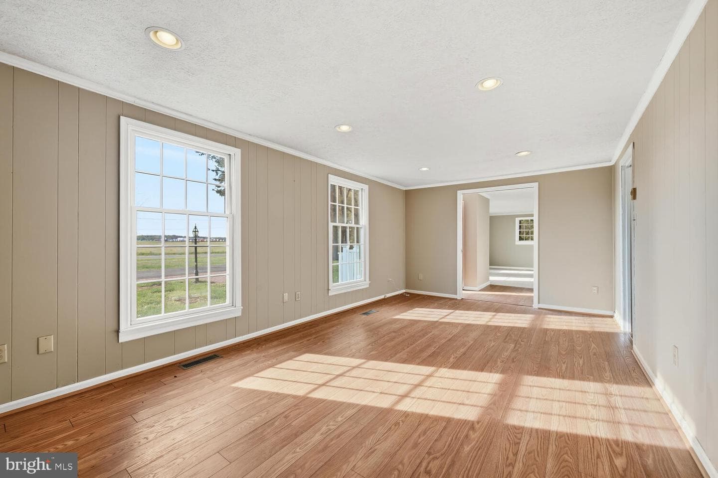10118 Hiners Lane photo 7