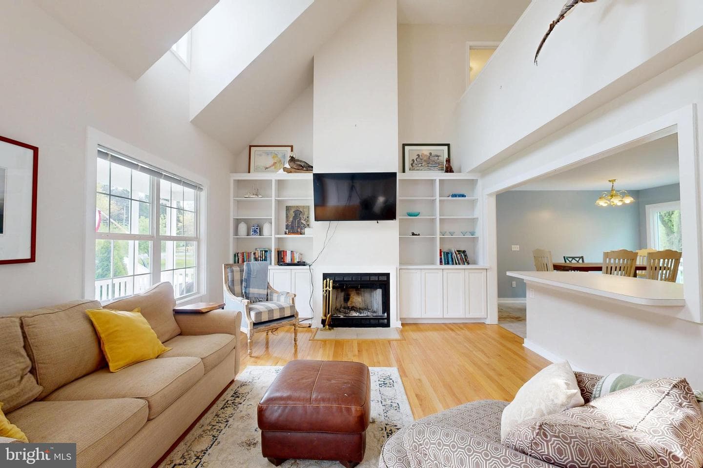 10490 Longwoods Road photo 5