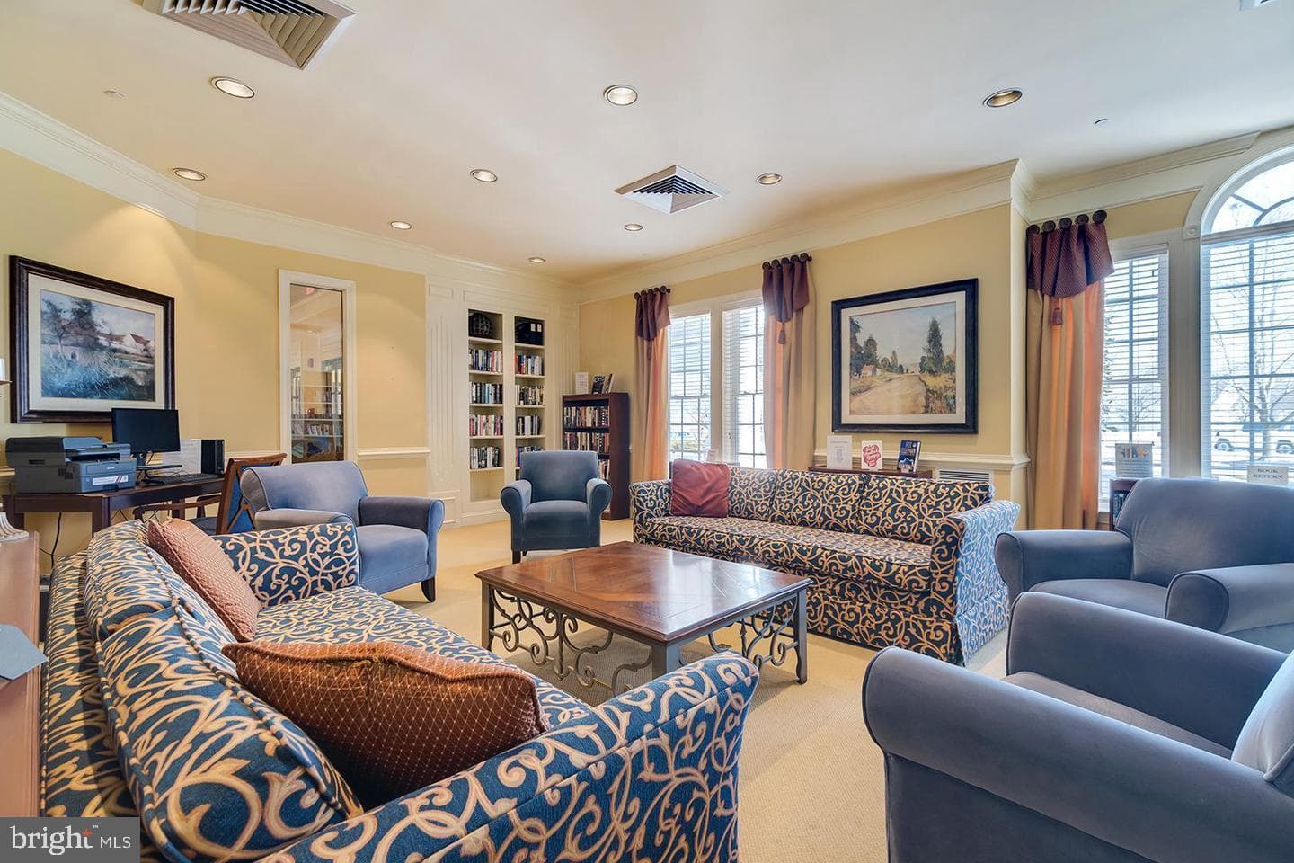 7425 Michael Avenue photo 44