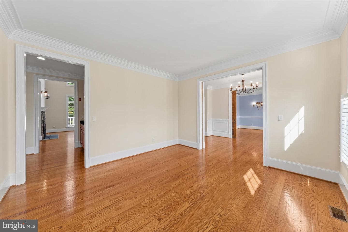 8464 Aveley Farm Road photo 12