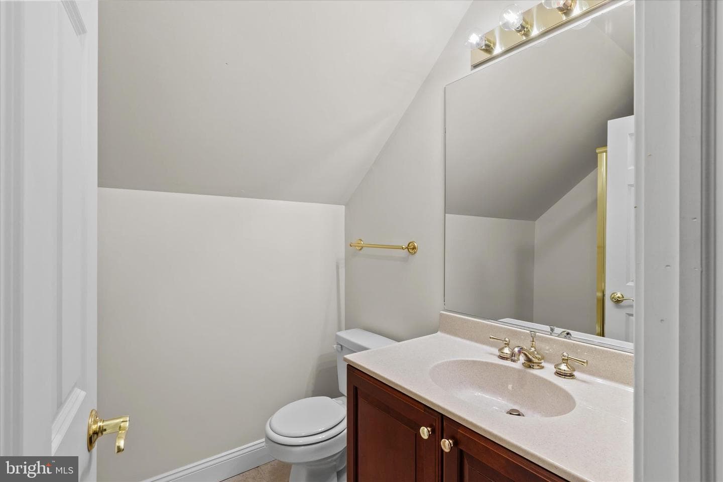 8464 Aveley Farm Road photo 58