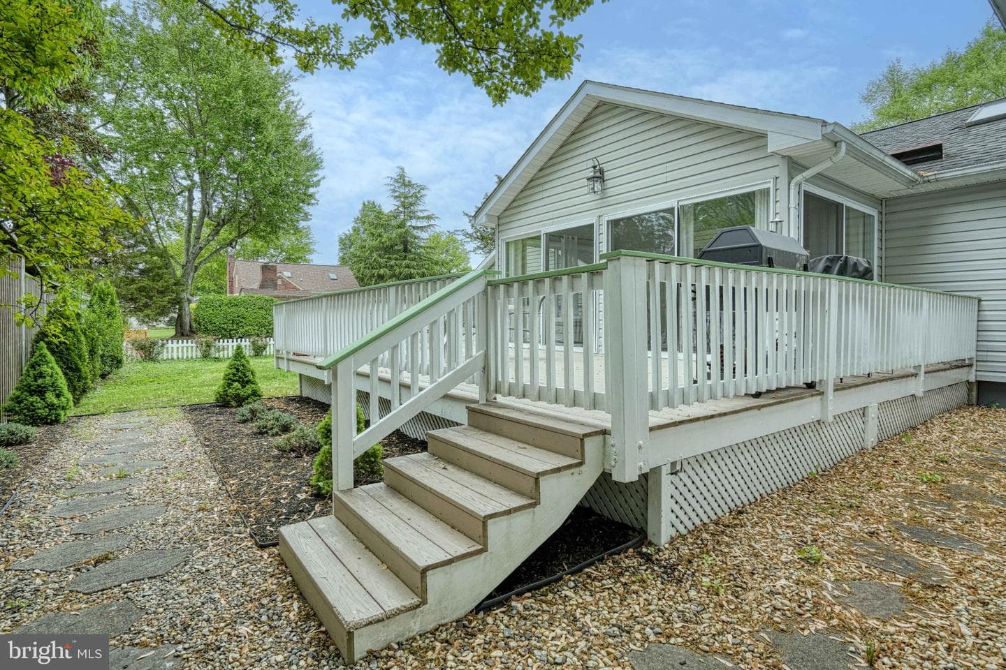 306 W Oak Avenue photo 33