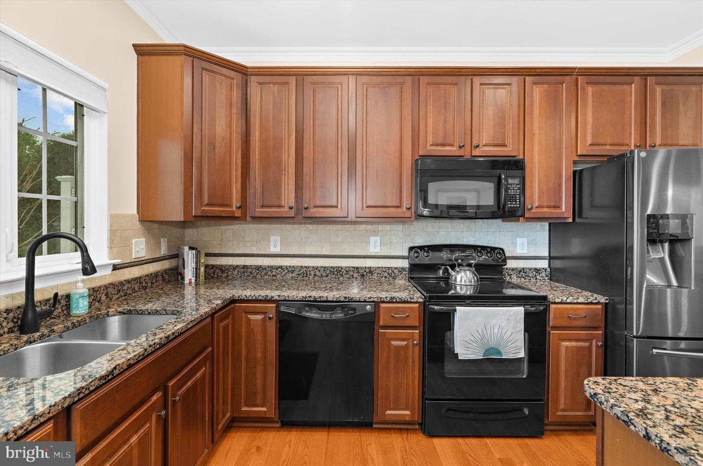 300 Dixon Street #402 photo 13