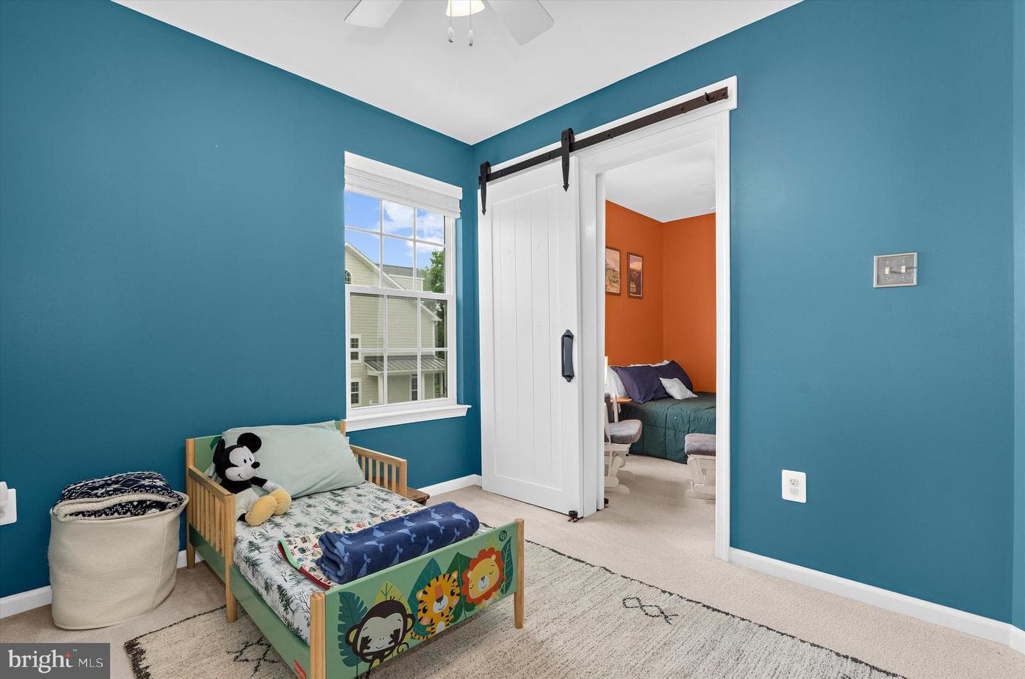 300 Dixon Street #402 photo 34