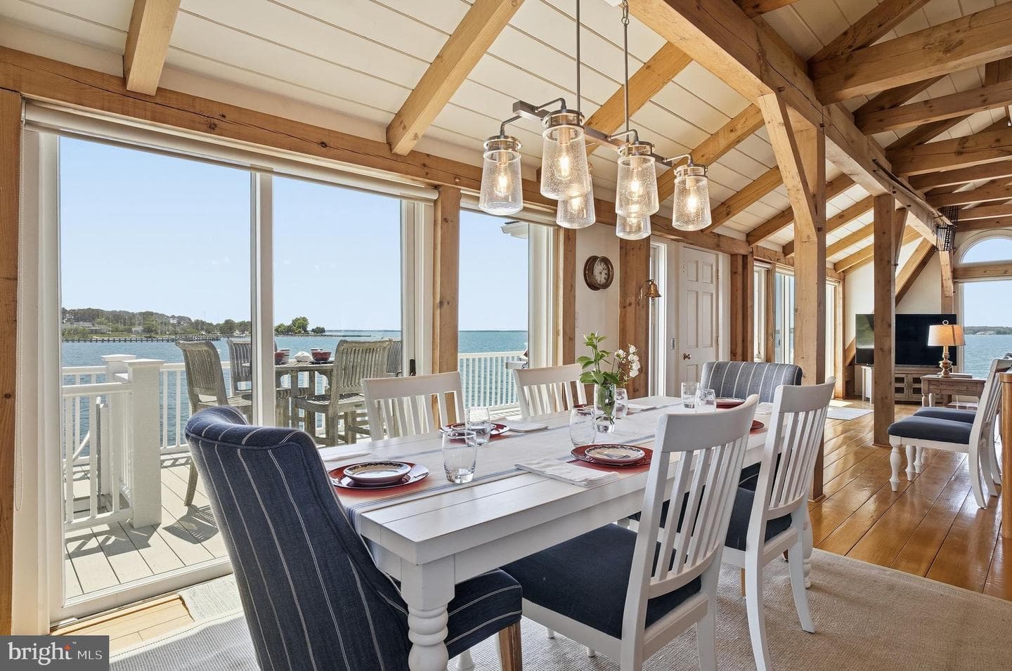 121 Pier Street photo 36
