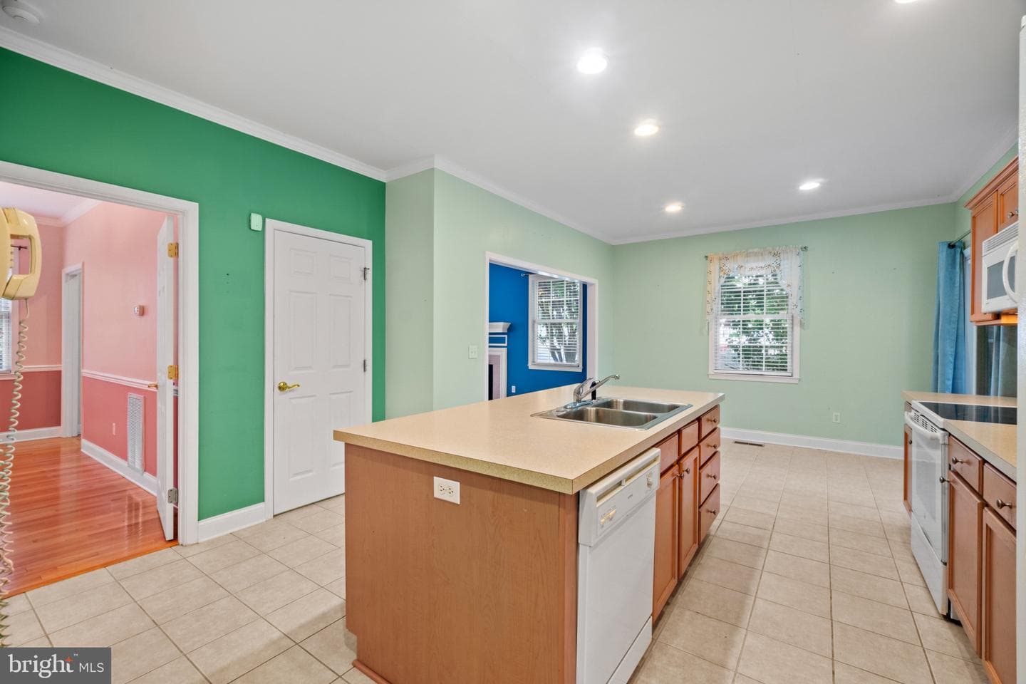 3868 Marvel Drive photo 13