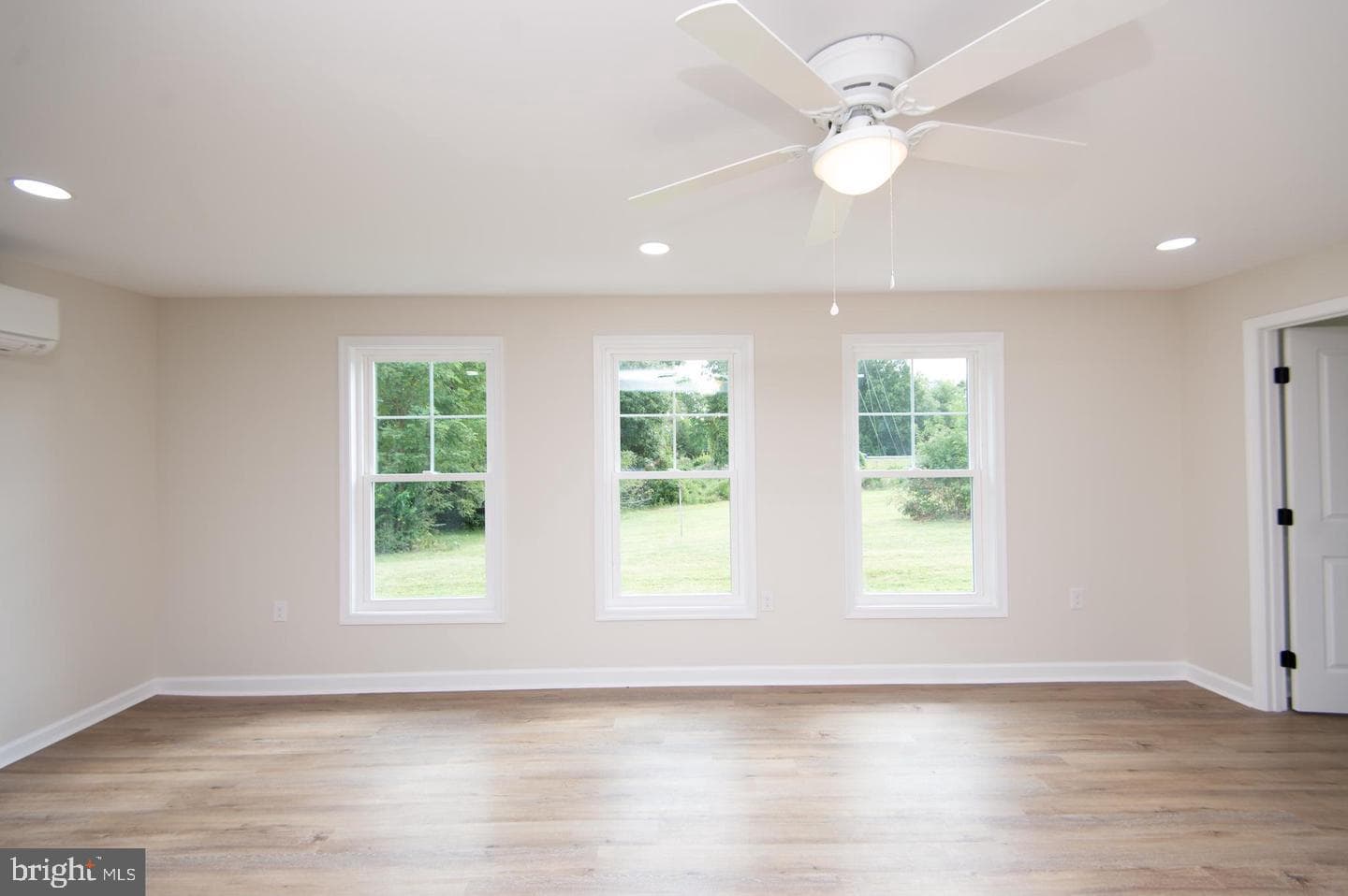 66 Johnson Street photo 13