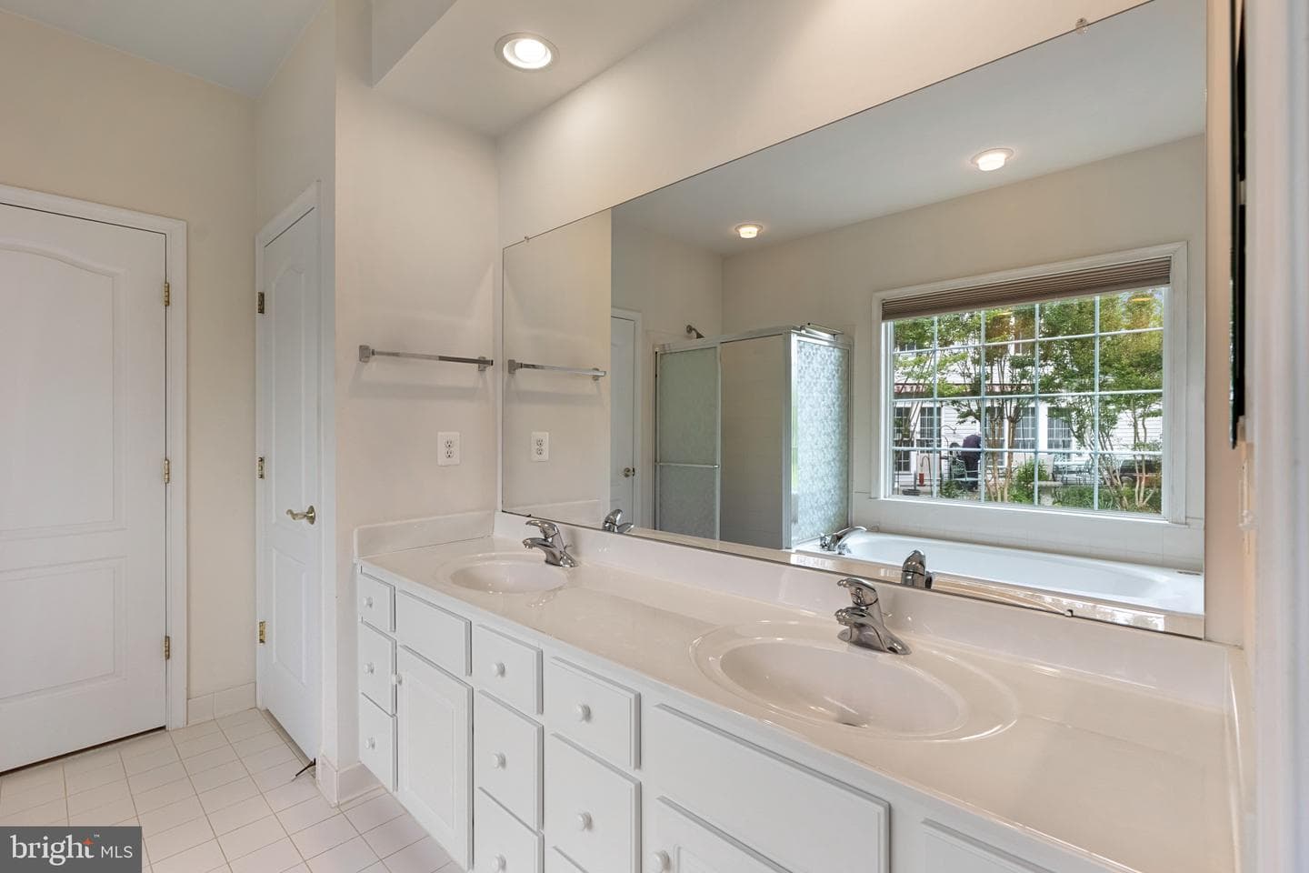 29684 Sullivan Drive photo 25