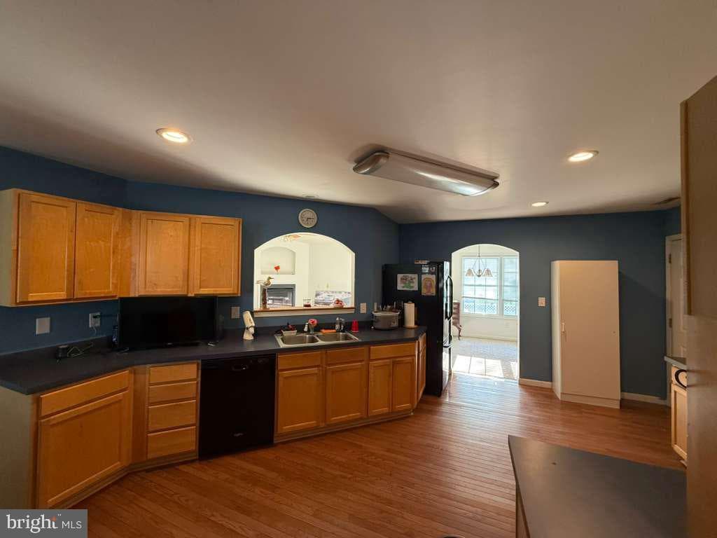 8160 Ethan Avenue photo 17