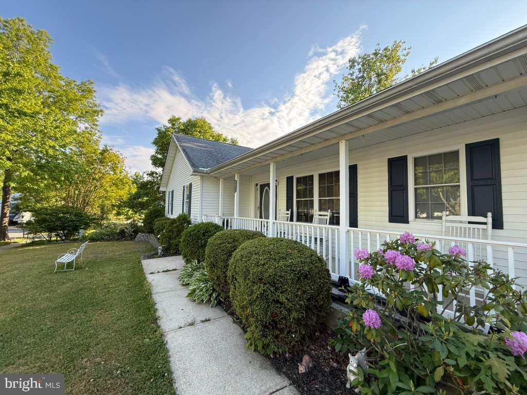 8160 Ethan Avenue photo 3