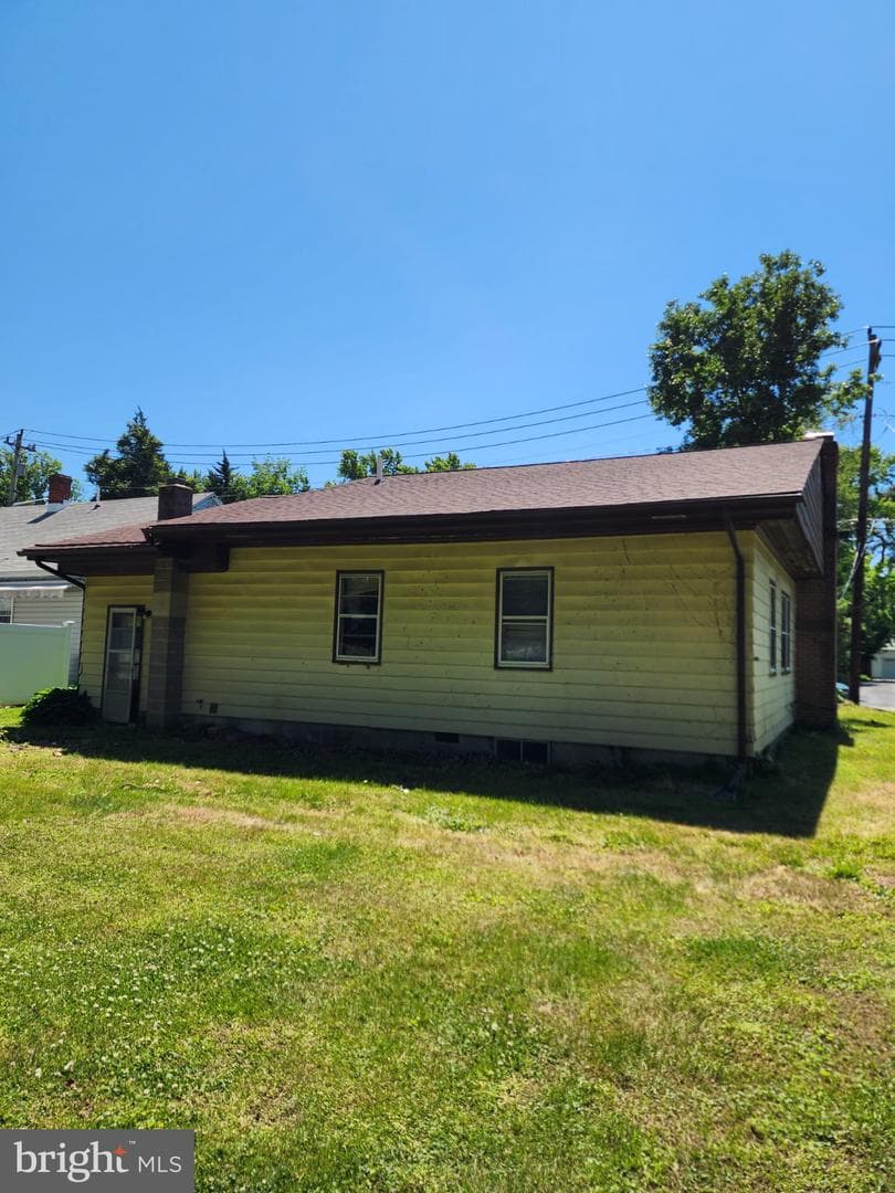 13 Sycamore Ave photo 2