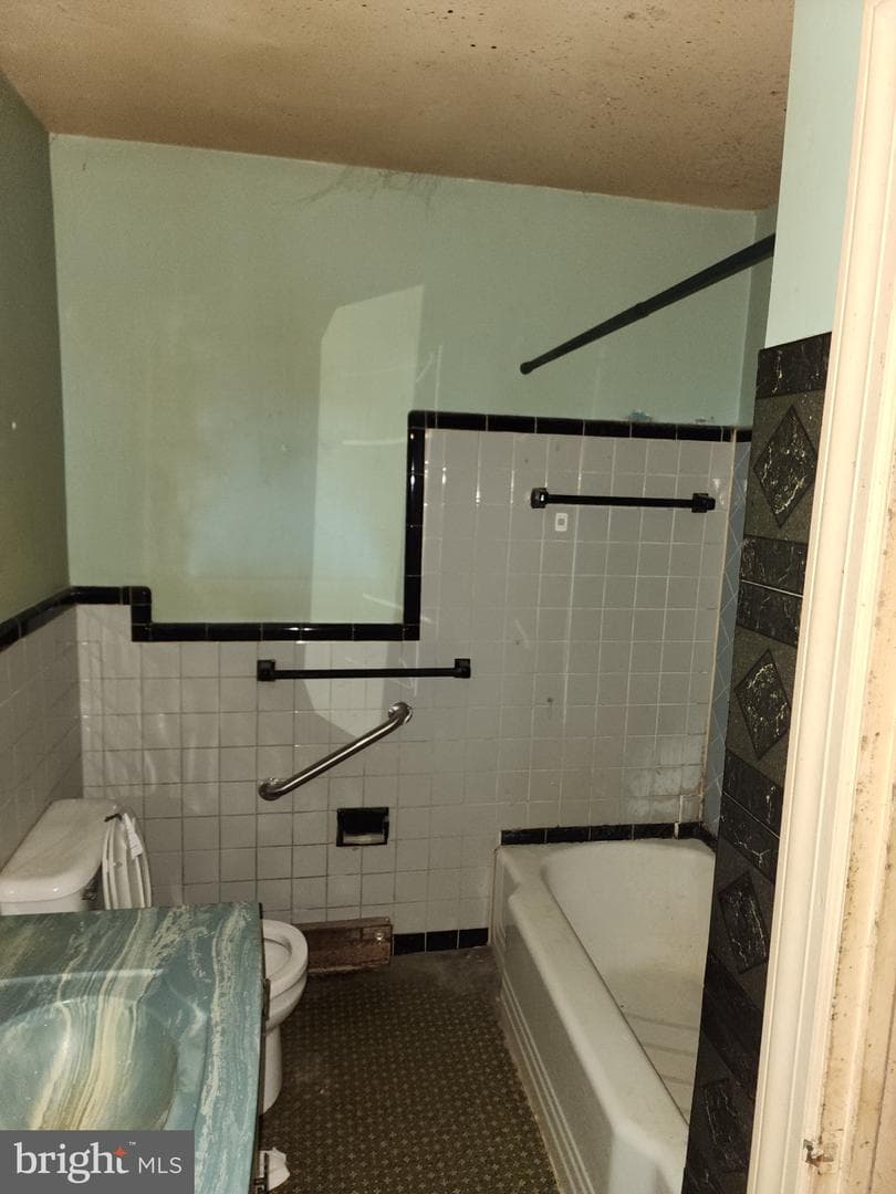 13 Sycamore Ave photo 7