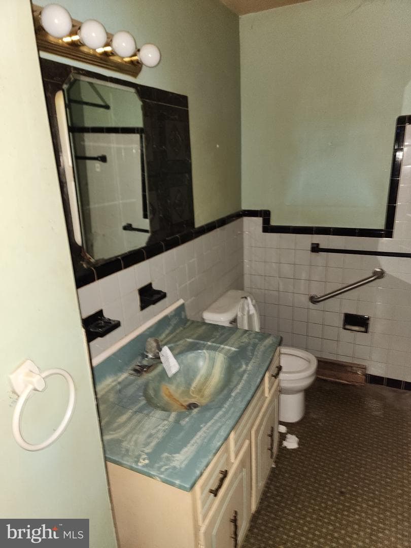 13 Sycamore Ave photo 8