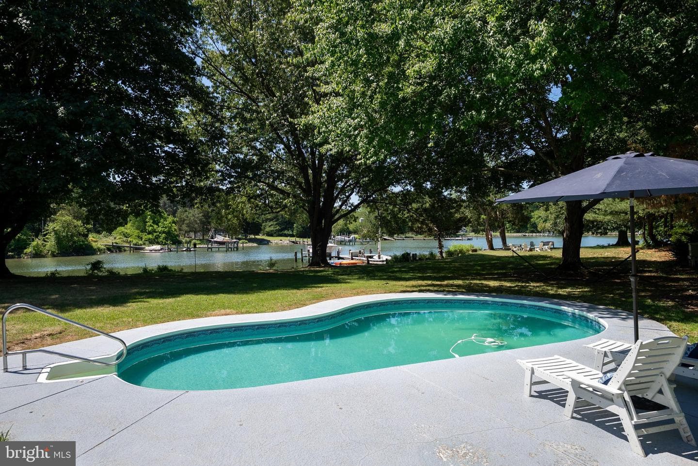7272 Waverly Island Road photo 12