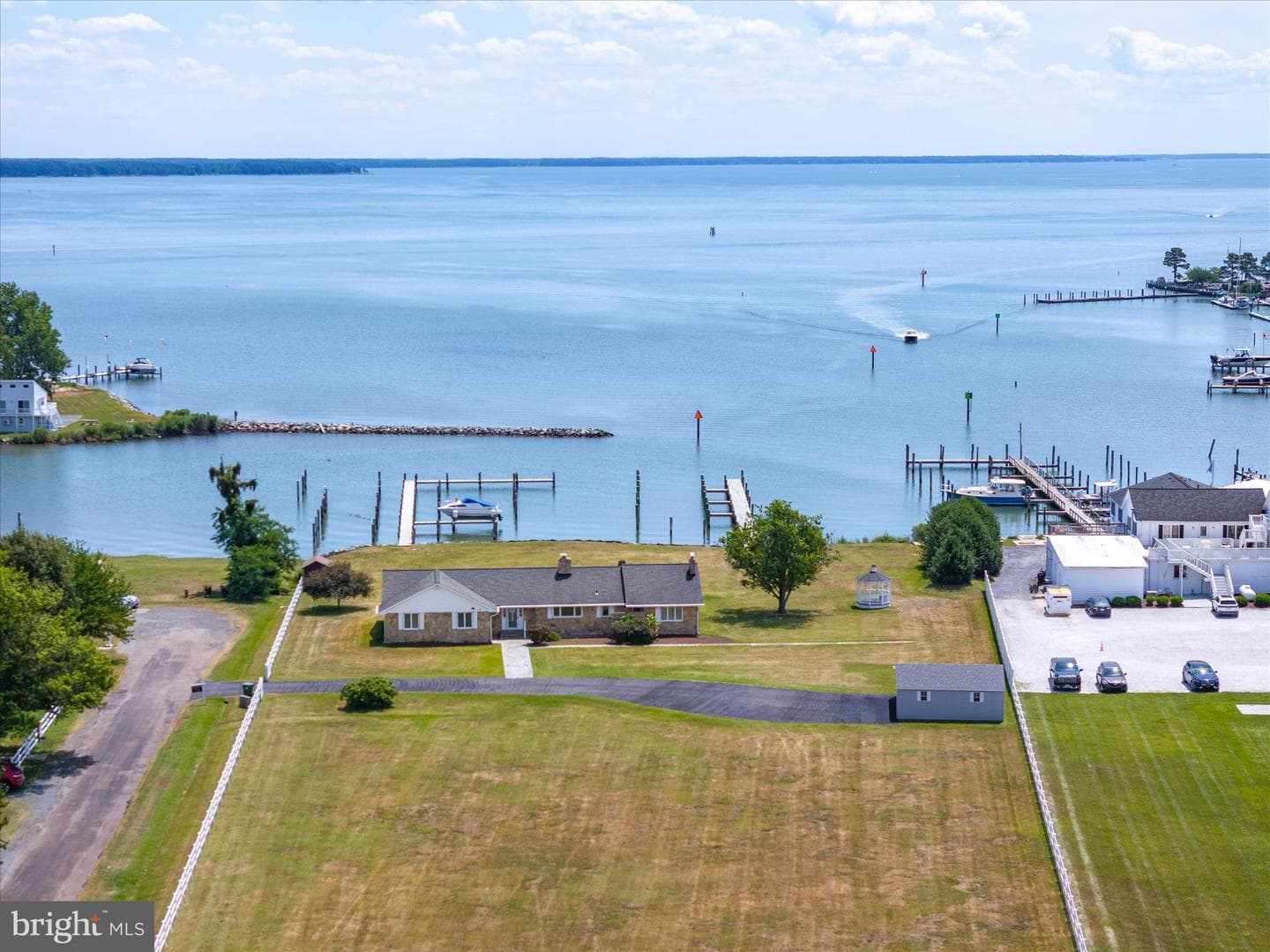 21441 Dogwood Cove Road photo 106