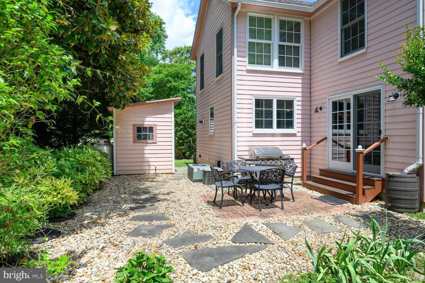 228 South Street photo 11