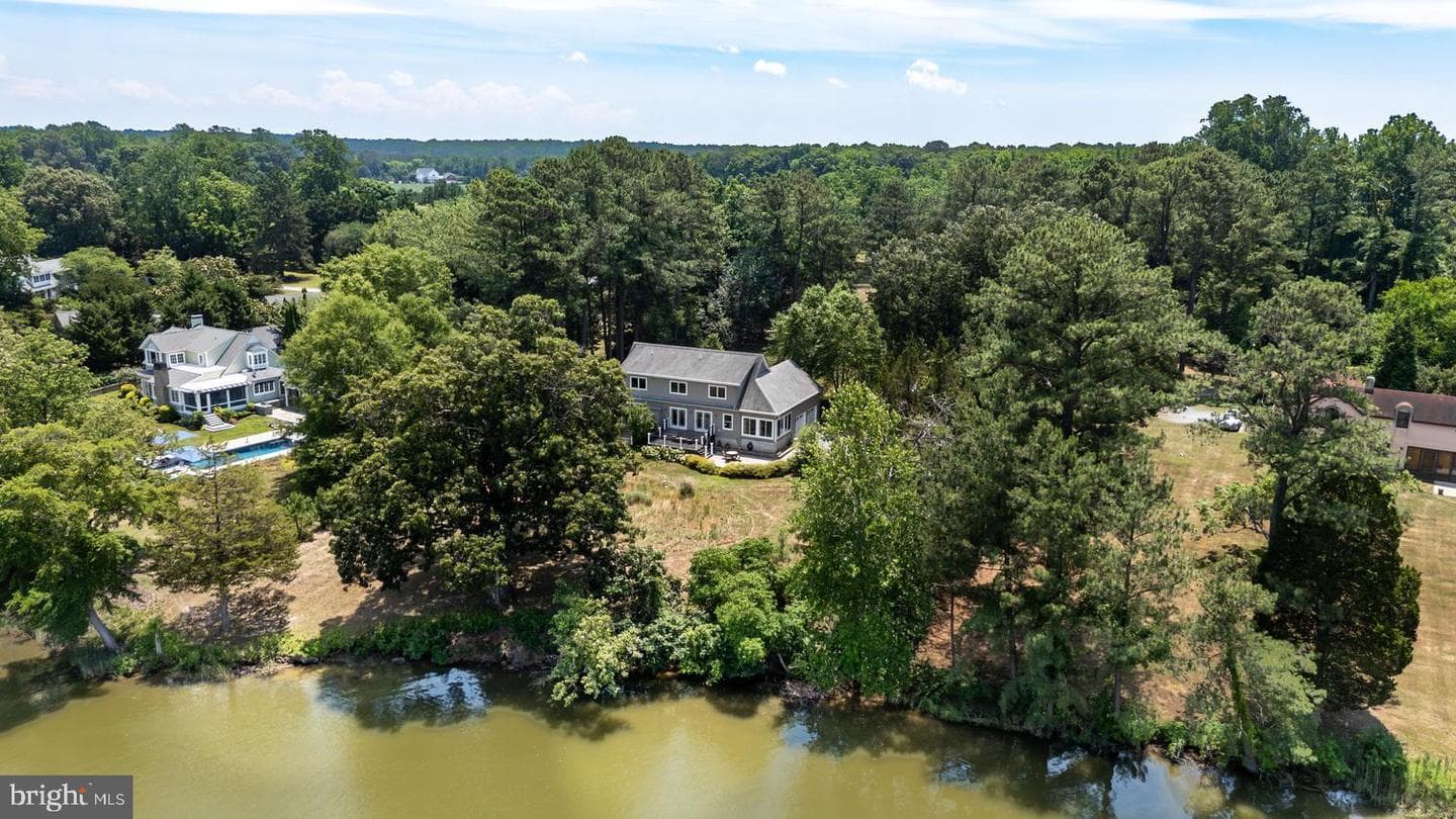 28674 Edgemere Road, Easton
