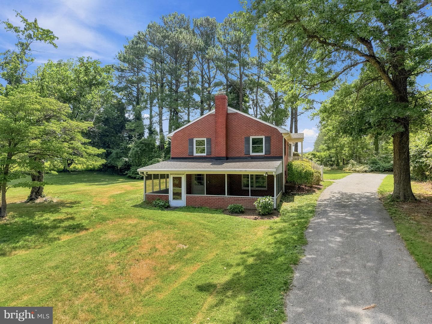 29328 Dutchmans Lane photo 4