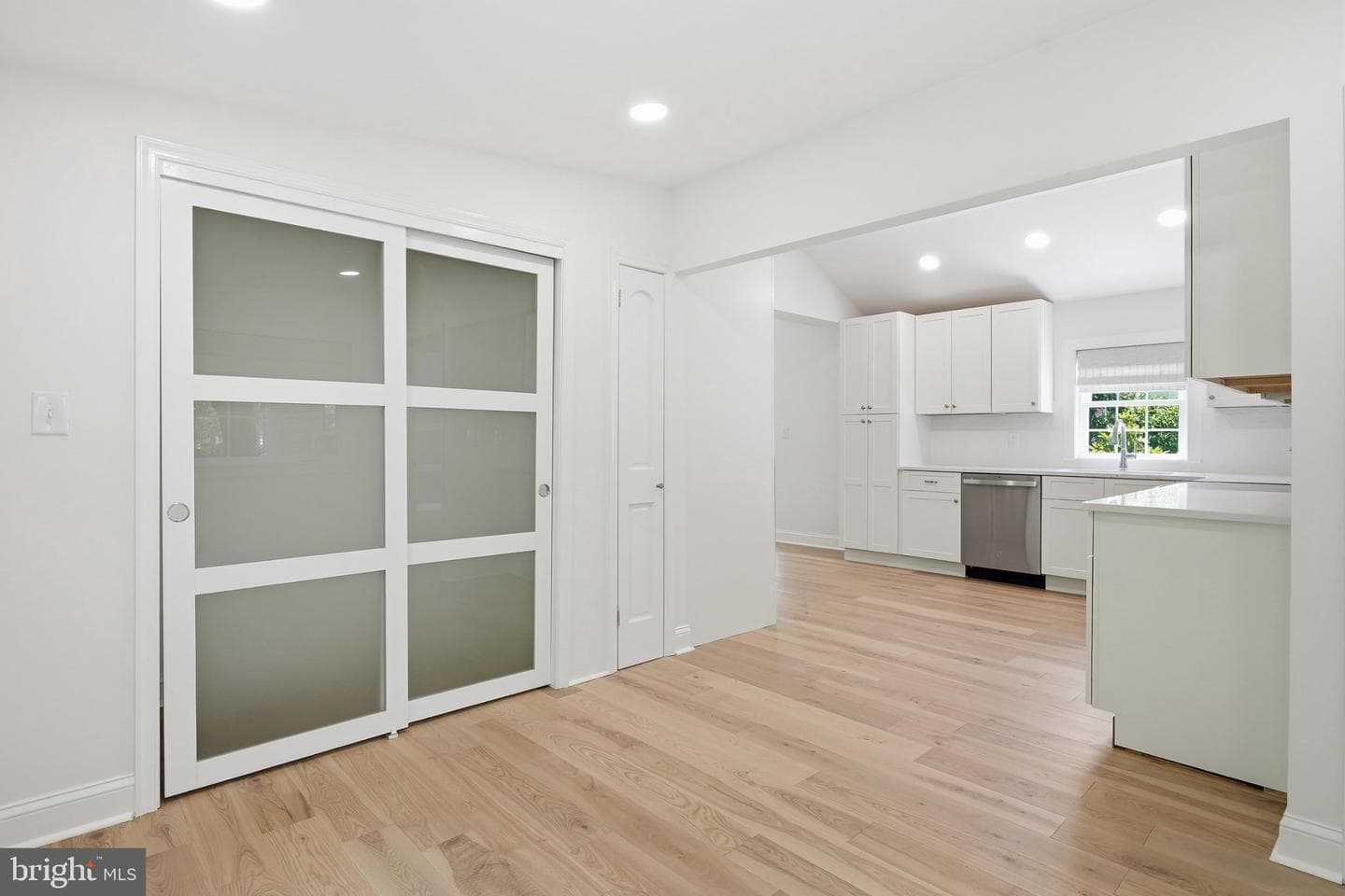803 New Lane photo 12