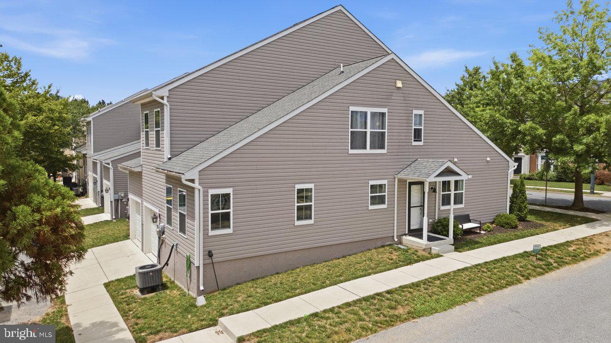 505 Wheatley Drive, Easton