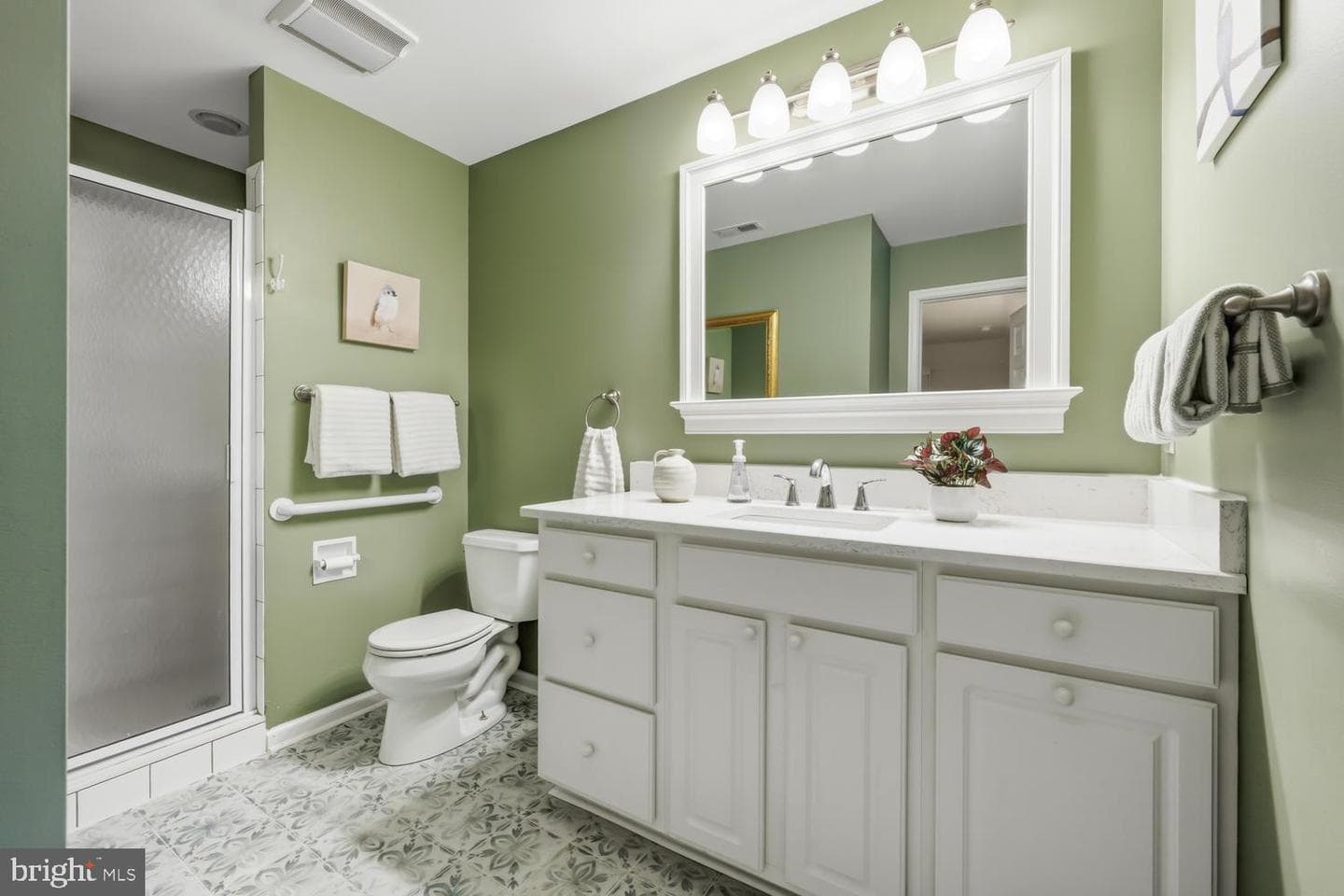 5480 Windward Drive photo 32