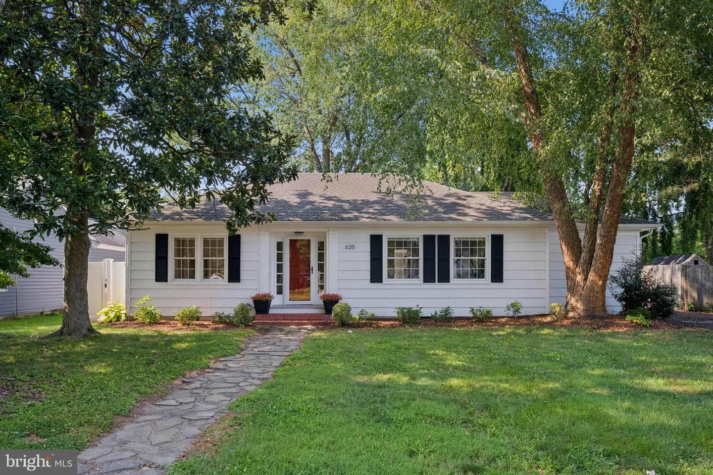 635 Elizabeth Street, Easton